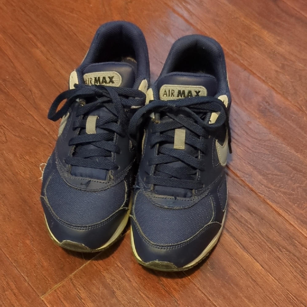 Nike Youth Sneakers - Dark Blue and White